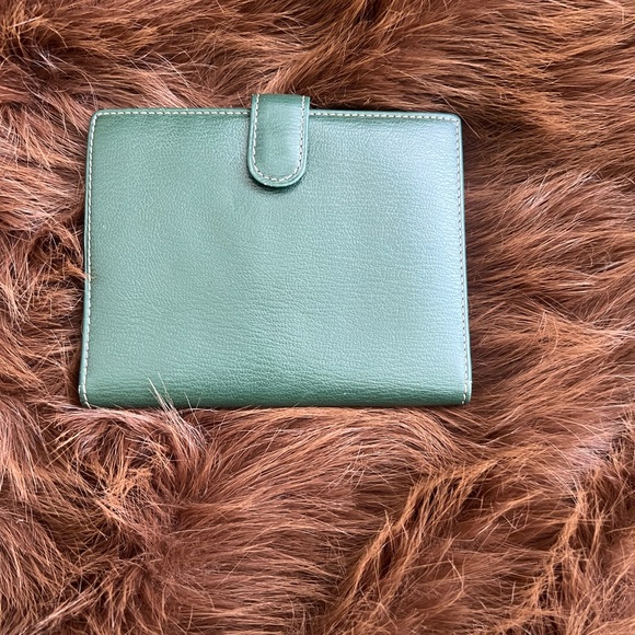 Loewe Green and Blue Women's Bag
PRICED TO SELL❤️🎉🥂😝🐣 - Picture 3 of 11